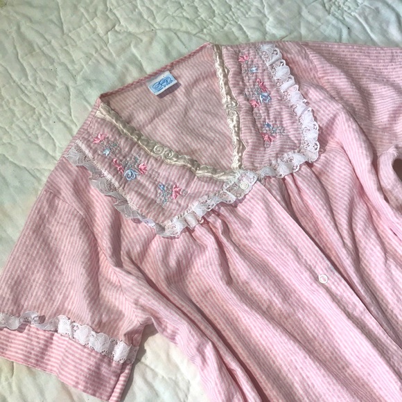 VINTAGE Katz Pink Maxi Nightgown 🤍 - Picture 4 of 6